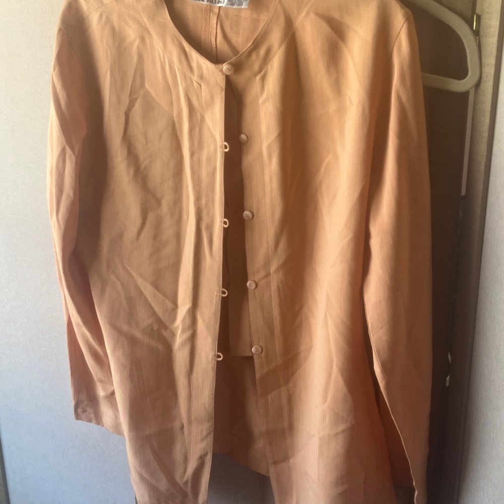 FINAL MARKDOWN Anne Klein 2 silk blouse 12